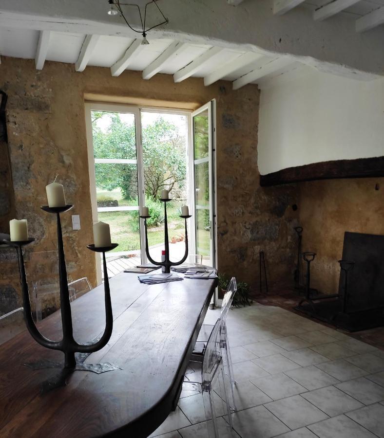 Le Logis Du Pradet Bed and Breakfast Moncrabeau Eksteriør billede