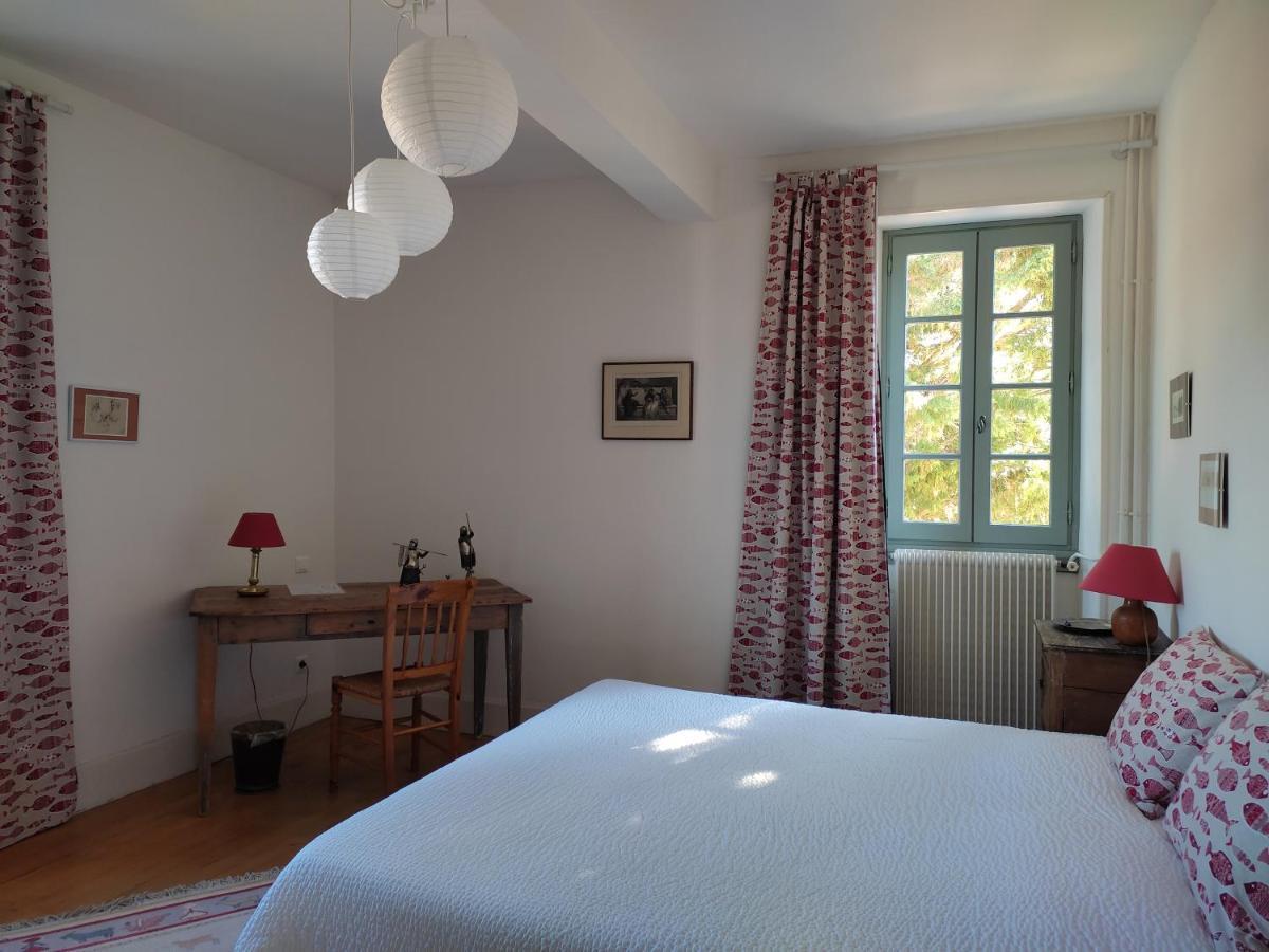 Le Logis Du Pradet Bed and Breakfast Moncrabeau Eksteriør billede